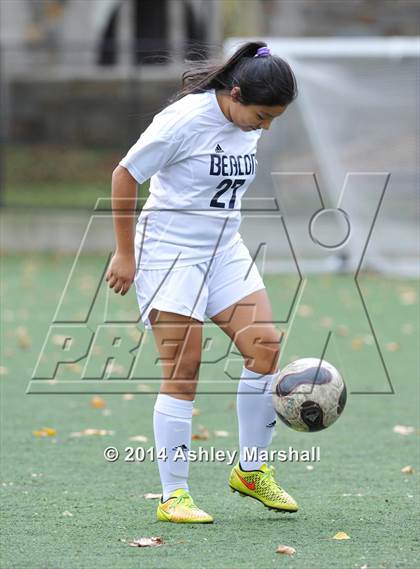 Thumbnail 3 in McKee Vo-Tech vs Beacon (PSAL A Division Quarterfinal) photogallery.