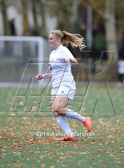 Thumbnail 2 in McKee Vo-Tech vs Beacon (PSAL A Division Quarterfinal) photogallery.
