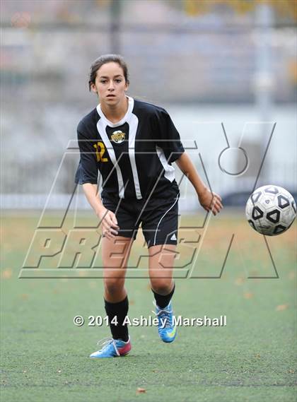 Thumbnail 3 in McKee Vo-Tech vs Beacon (PSAL A Division Quarterfinal) photogallery.