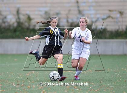 Thumbnail 1 in McKee Vo-Tech vs Beacon (PSAL A Division Quarterfinal) photogallery.