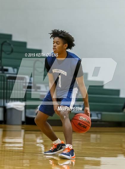 Thumbnail 2 in Hebron vs McKinney North (CFB Classic) photogallery.