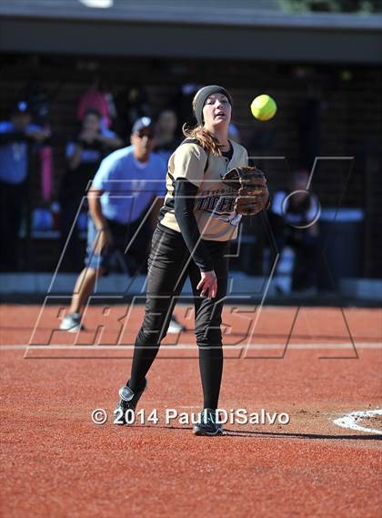 Thumbnail 3 in Canon City @ Valor Christian (CHSAA 4A Region 8 1st Round) photogallery.