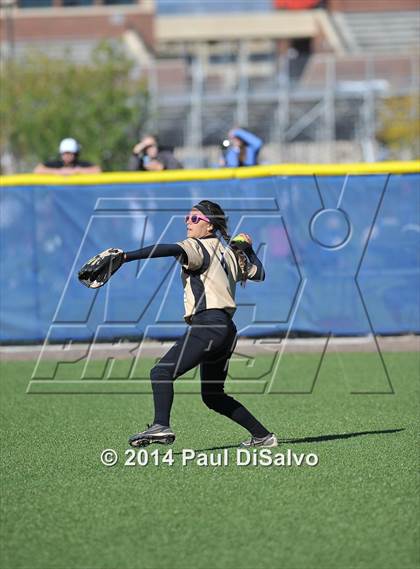 Thumbnail 3 in Canon City @ Valor Christian (CHSAA 4A Region 8 1st Round) photogallery.
