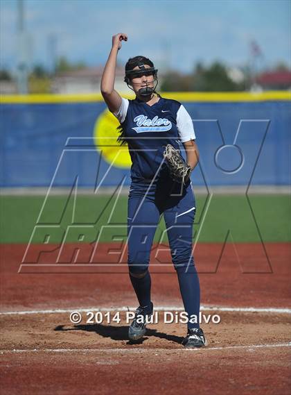 Thumbnail 2 in Canon City @ Valor Christian (CHSAA 4A Region 8 1st Round) photogallery.