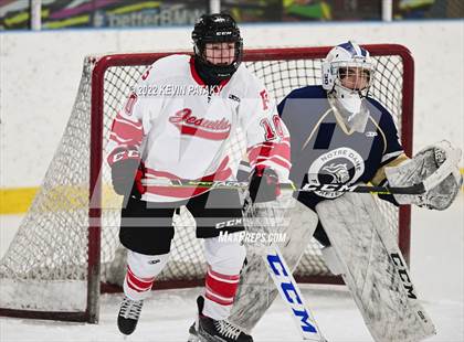 Thumbnail 2 in Notre Dame Catholic @ Fairfield Prep photogallery.