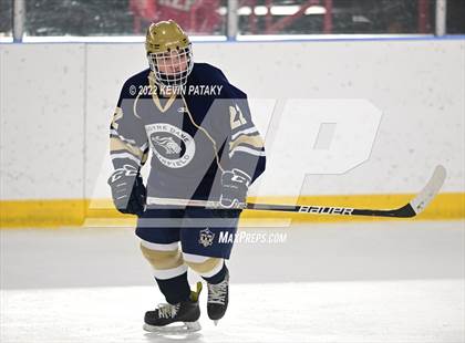 Thumbnail 3 in Notre Dame Catholic @ Fairfield Prep photogallery.