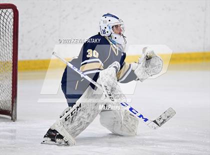 Thumbnail 1 in Notre Dame Catholic @ Fairfield Prep photogallery.