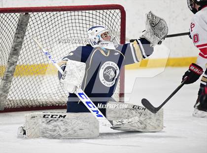 Thumbnail 3 in Notre Dame Catholic @ Fairfield Prep photogallery.