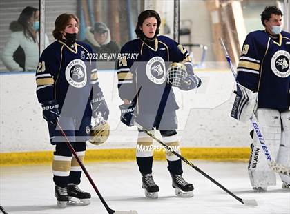 Thumbnail 3 in Notre Dame Catholic @ Fairfield Prep photogallery.
