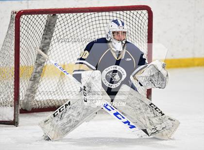 Thumbnail 2 in Notre Dame Catholic @ Fairfield Prep photogallery.
