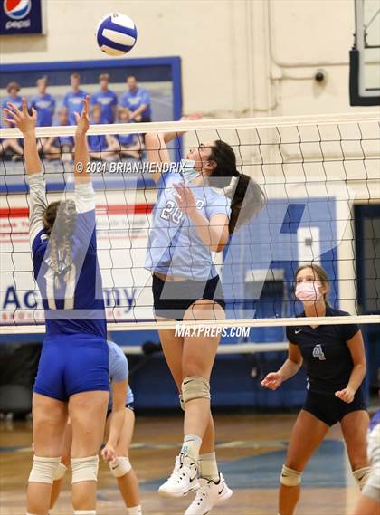 Thumbnail 3 in Foard @ Statesville photogallery.