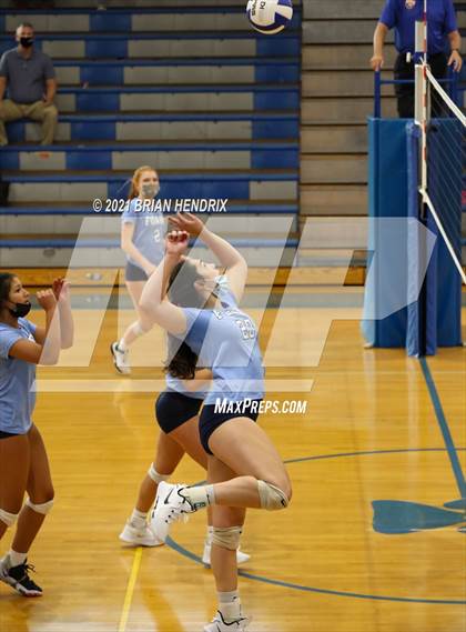 Thumbnail 3 in Foard @ Statesville photogallery.