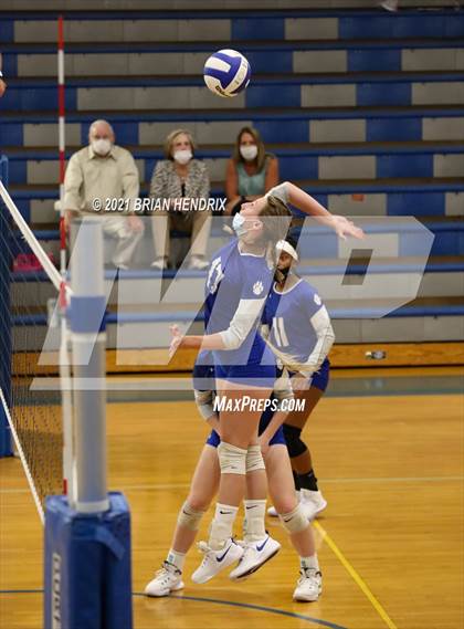 Thumbnail 3 in Foard @ Statesville photogallery.