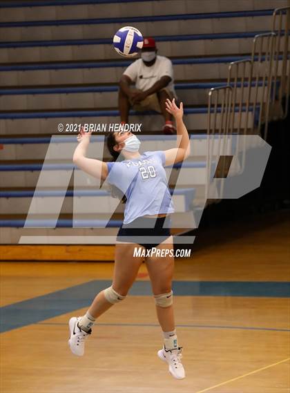 Thumbnail 2 in Foard @ Statesville photogallery.