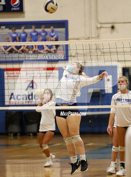 Thumbnail 1 in Foard @ Statesville photogallery.