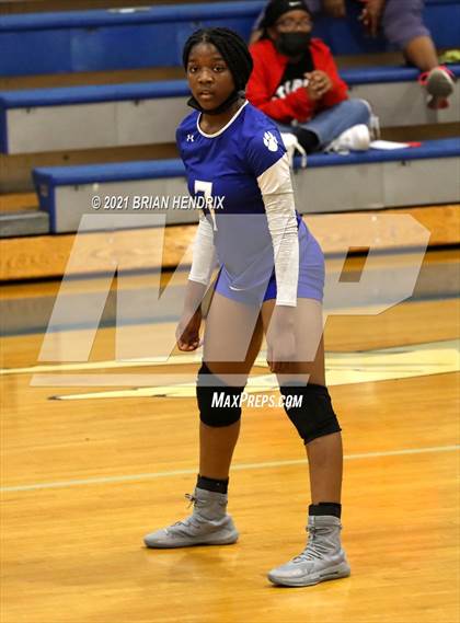 Thumbnail 1 in Foard @ Statesville photogallery.