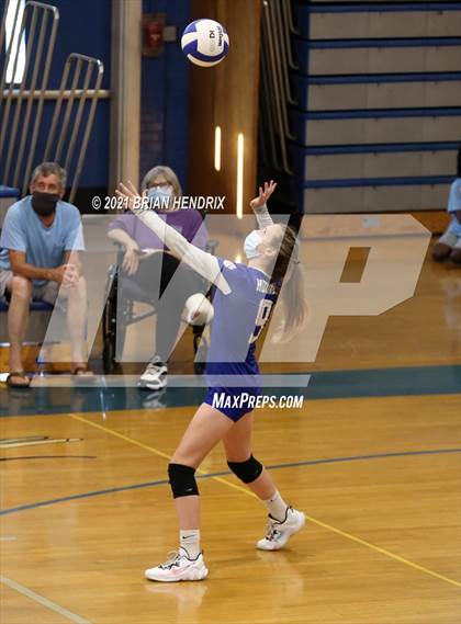 Thumbnail 2 in Foard @ Statesville photogallery.