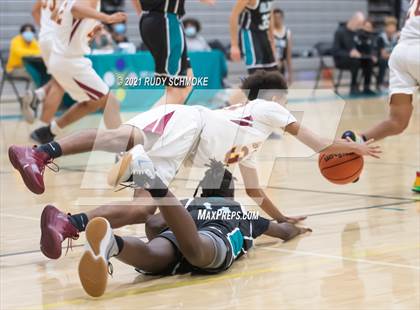 Thumbnail 1 in Guajome Park Academy vs. Southwest SD (6th Annual Del Lago Tip Off Classic) photogallery.