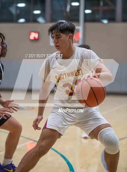 Thumbnail 1 in Guajome Park Academy vs. Southwest SD (6th Annual Del Lago Tip Off Classic) photogallery.