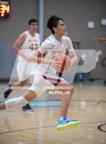 Thumbnail 1 in Guajome Park Academy vs. Southwest SD (6th Annual Del Lago Tip Off Classic) photogallery.
