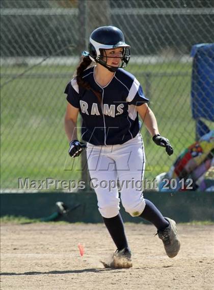 Thumbnail 2 in Ponderosa vs. Casa Roble (Victory Pre-Season T.O.C.) photogallery.