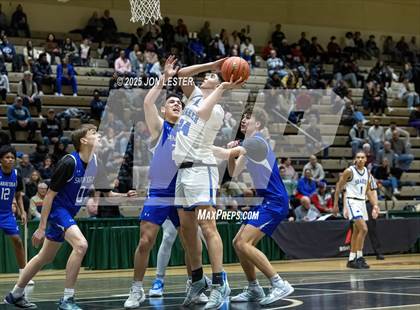 Thumbnail 2 in Shaker vs. Saratoga Springs (NYSPHSAA Section 2 Class AAA Quarter Finals) photogallery.