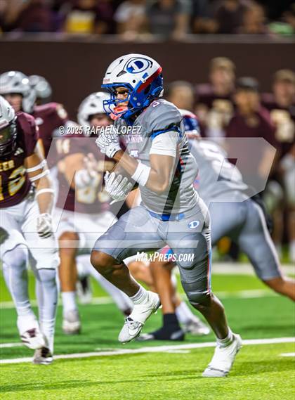 Thumbnail 1 in Dickinson @ Deer Park photogallery.