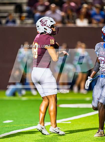 Thumbnail 1 in Dickinson @ Deer Park photogallery.