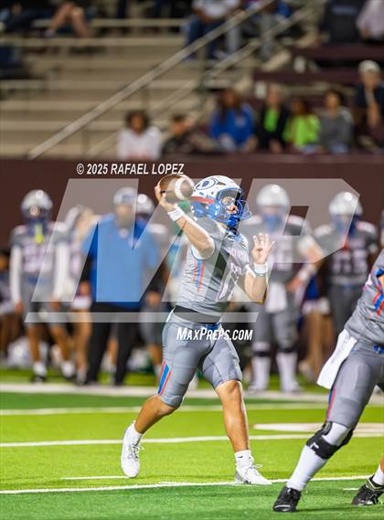 Thumbnail 1 in Dickinson @ Deer Park photogallery.