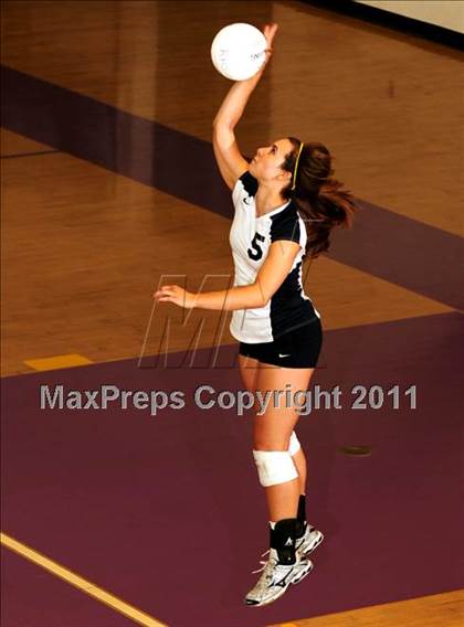 Thumbnail 2 in Arroyo Grande @ Righetti photogallery.