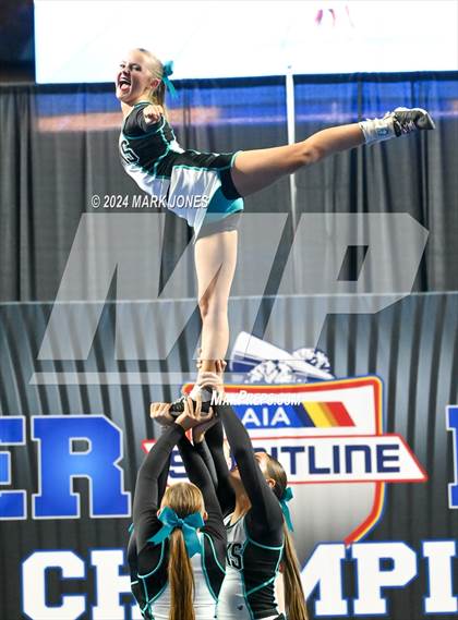 Thumbnail 2 in Highland - Stunt Game Day Championships (AIA Division I)  photogallery.