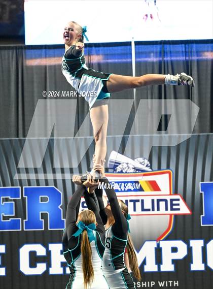 Thumbnail 3 in Highland - Stunt Game Day Championships (AIA Division I)  photogallery.