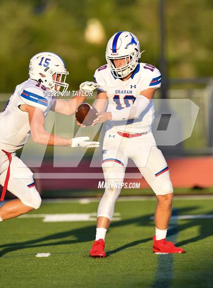 Thumbnail 1 in Graham @ Springtown photogallery.