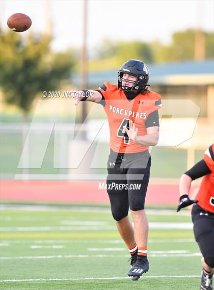 Thumbnail 1 in Graham @ Springtown photogallery.