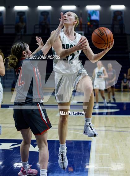 Thumbnail 2 in Fort Wayne North Side vs Westfield (PSM Holiday Shootout) photogallery.