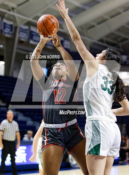 Thumbnail 2 in Fort Wayne North Side vs Westfield (PSM Holiday Shootout) photogallery.