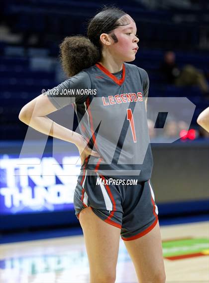 Thumbnail 1 in Fort Wayne North Side vs Westfield (PSM Holiday Shootout) photogallery.