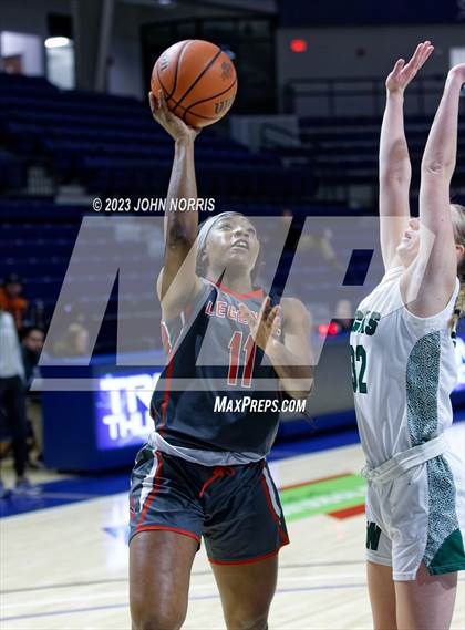 Thumbnail 1 in Fort Wayne North Side vs Westfield (PSM Holiday Shootout) photogallery.