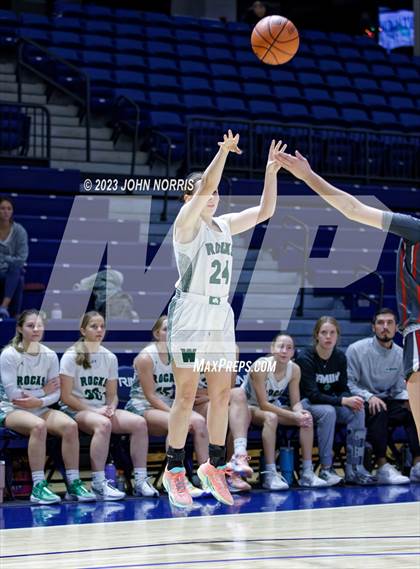 Thumbnail 3 in Fort Wayne North Side vs Westfield (PSM Holiday Shootout) photogallery.