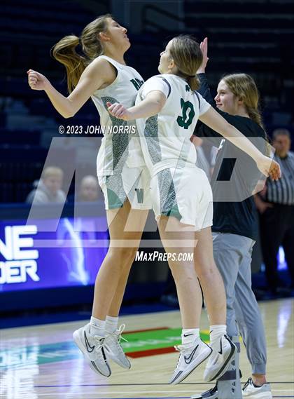 Thumbnail 2 in Fort Wayne North Side vs Westfield (PSM Holiday Shootout) photogallery.