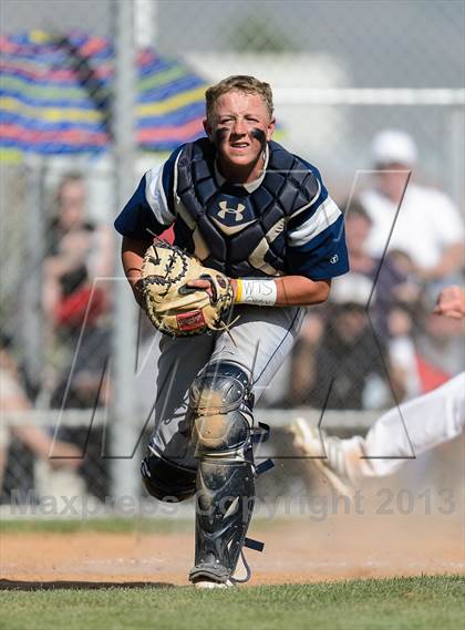 Thumbnail 3 in Riverton vs. Copper Hills (Utah 5A 1st round) photogallery.