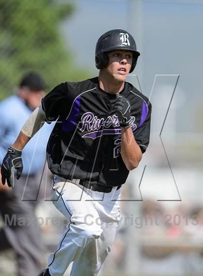 Thumbnail 3 in Riverton vs. Copper Hills (Utah 5A 1st round) photogallery.