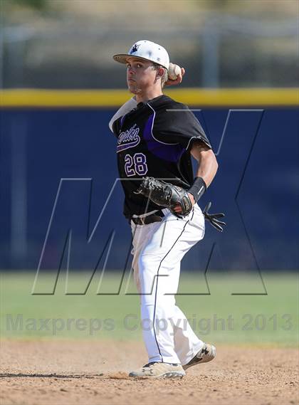 Thumbnail 2 in Riverton vs. Copper Hills (Utah 5A 1st round) photogallery.