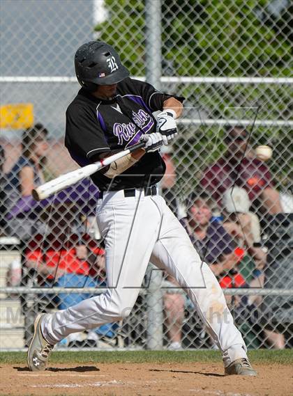 Thumbnail 3 in Riverton vs. Copper Hills (Utah 5A 1st round) photogallery.