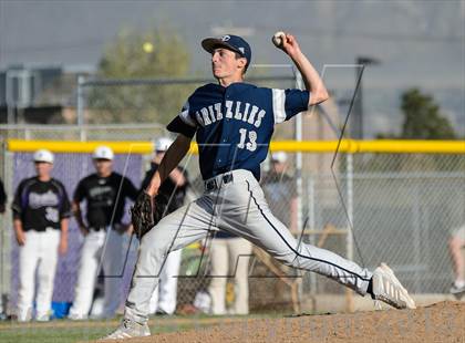Thumbnail 2 in Riverton vs. Copper Hills (Utah 5A 1st round) photogallery.