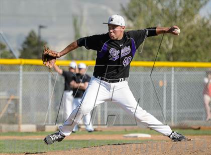 Thumbnail 2 in Riverton vs. Copper Hills (Utah 5A 1st round) photogallery.