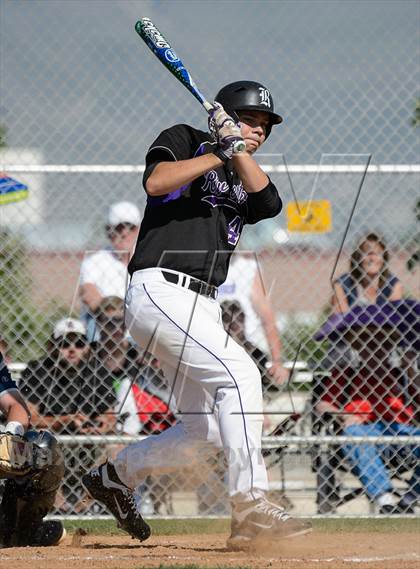 Thumbnail 3 in Riverton vs. Copper Hills (Utah 5A 1st round) photogallery.