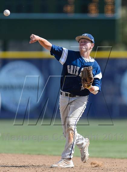Thumbnail 2 in Riverton vs. Copper Hills (Utah 5A 1st round) photogallery.