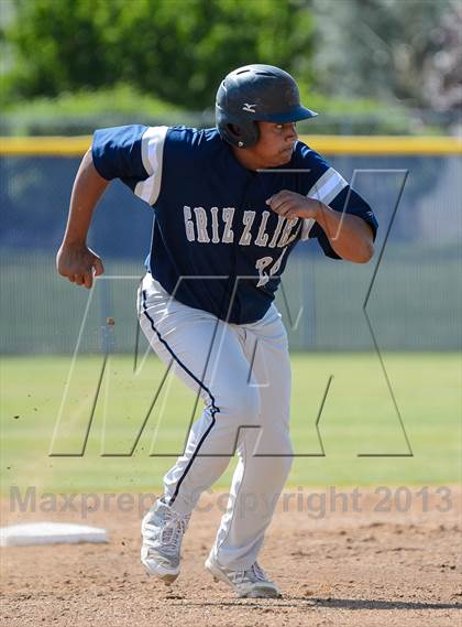 Thumbnail 2 in Riverton vs. Copper Hills (Utah 5A 1st round) photogallery.