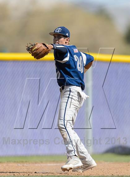 Thumbnail 2 in Riverton vs. Copper Hills (Utah 5A 1st round) photogallery.